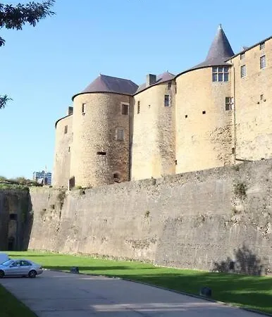 Maison Atypique, Centre-ville 2+2 Pers Sauna Ir Sedan