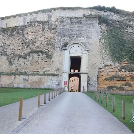 Maison Atypique, Centre-ville 2+2 Pers Sauna Ir Vakantiehuis Sedan