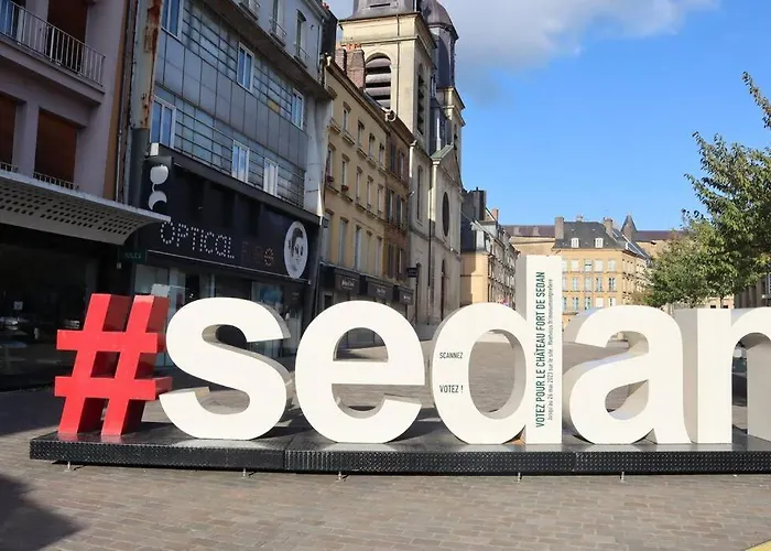 Maison Atypique, Centre-ville 2+2 Pers Sauna Ir * Sedan