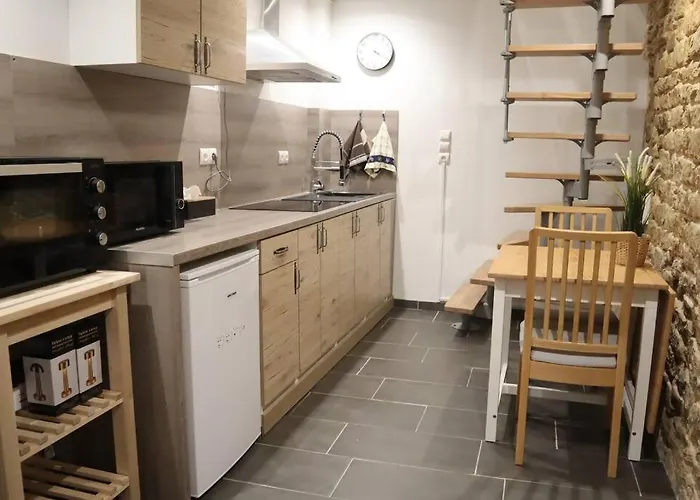 Maison Atypique, Centre-ville 2+2 Pers Sauna Ir * Sedan